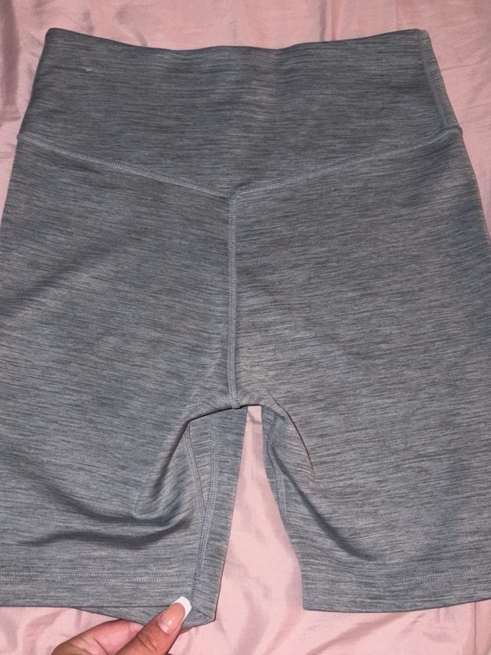 Nike Women's Heather Gray High-Rise Bike Shorts